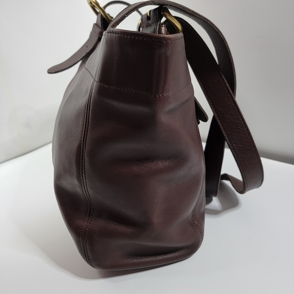 Coach Vintage Mahogany Brown Leather Purse - Picture 5 of 15